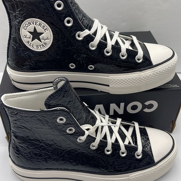 Converse WMNS High-Tops Platform Sneakers CTAS LIFT HI
BLACK/EGRET/BLACK - Picture 2 of 16